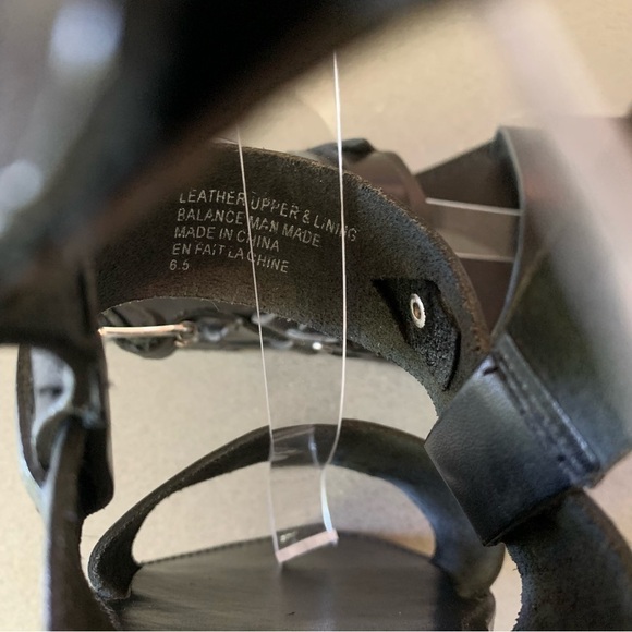 Seychelles Black Leather Flat Strappy Sandals Women's sz 6.5 - Picture 7 of 9